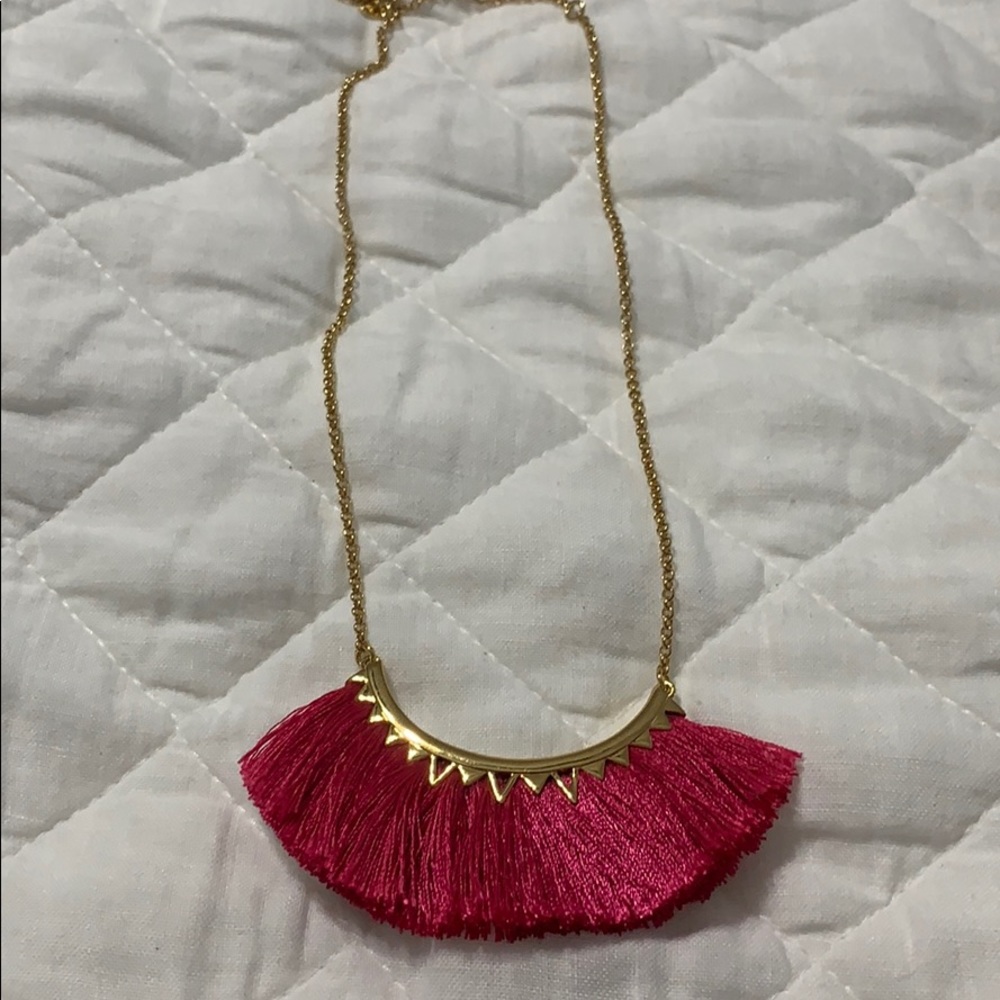 Stella and dot eden fringe necklace